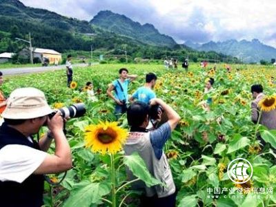 鄉(xiāng)村旅游去年帶動(dòng)湖北25萬(wàn)多貧困人口增收