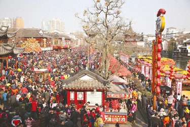 春節(jié)旅游市場展新顏 海外過大年成潮流