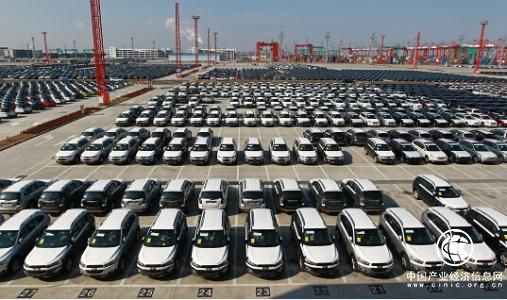 2017年中國汽車?yán)塾嬤M(jìn)口121.6萬輛 同比增長16.8%