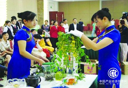 一季度服務業(yè)繼續(xù)領跑國民經(jīng)濟增長