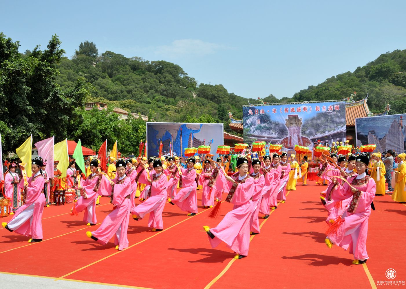 為一場演唱會奔赴一座城 “演出+旅游”開啟觀演新模式