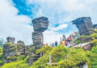 貴州梵凈山列入世界遺產(chǎn)名錄 我國世界遺產(chǎn)增至53處