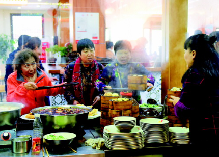 “開店的目的，是不想開店” 國民美食沙縣小吃的現(xiàn)代化“闖關(guān)”