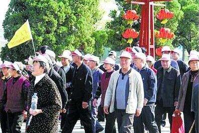 旅游訂單增長近兩倍 55歲以上人群更愛跟團(tuán)游