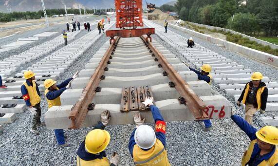 1至5月全國鐵路完成固定資產(chǎn)投資2284.7億元