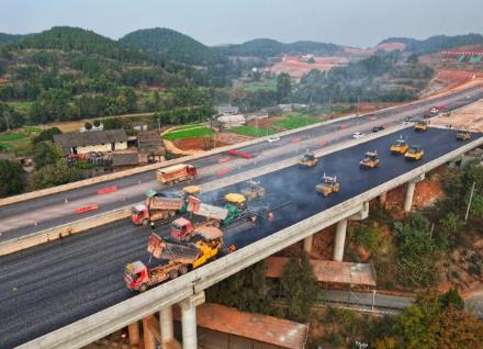 四川全力推動公路水路建設(shè)復工復產(chǎn)