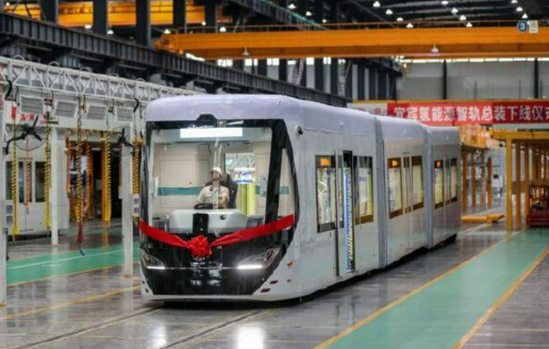 全國(guó)首列氫能源智軌電車在宜賓正式投運(yùn)